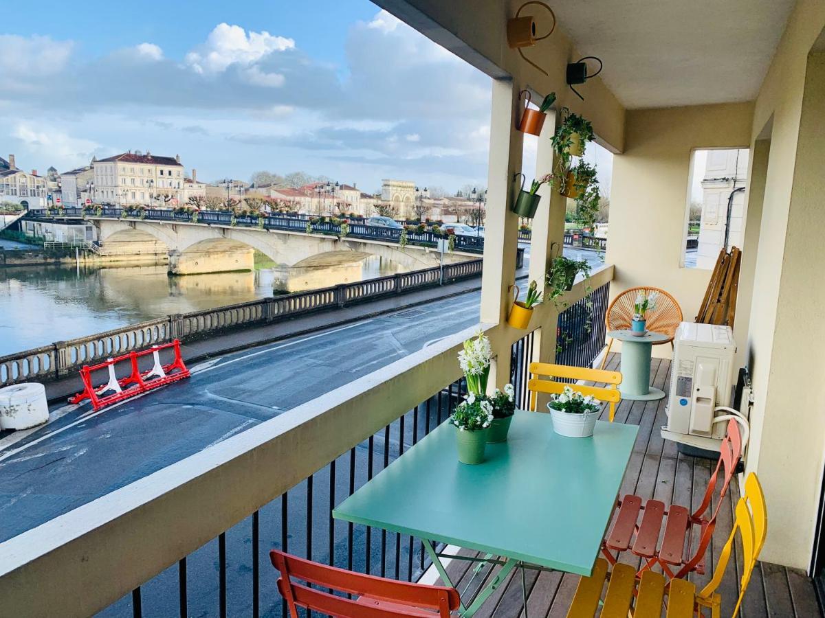 "Au Fil De La Charente" - Coeur De Saintes - Wifi Clim - Classe 4 Etoiles - 4 Pers Exterior foto
